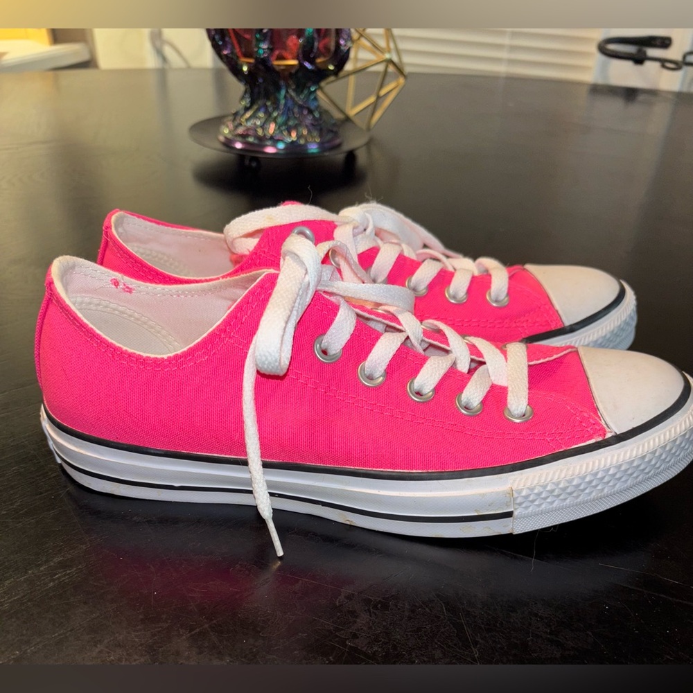 Converse Chuck Taylor Neon Pink